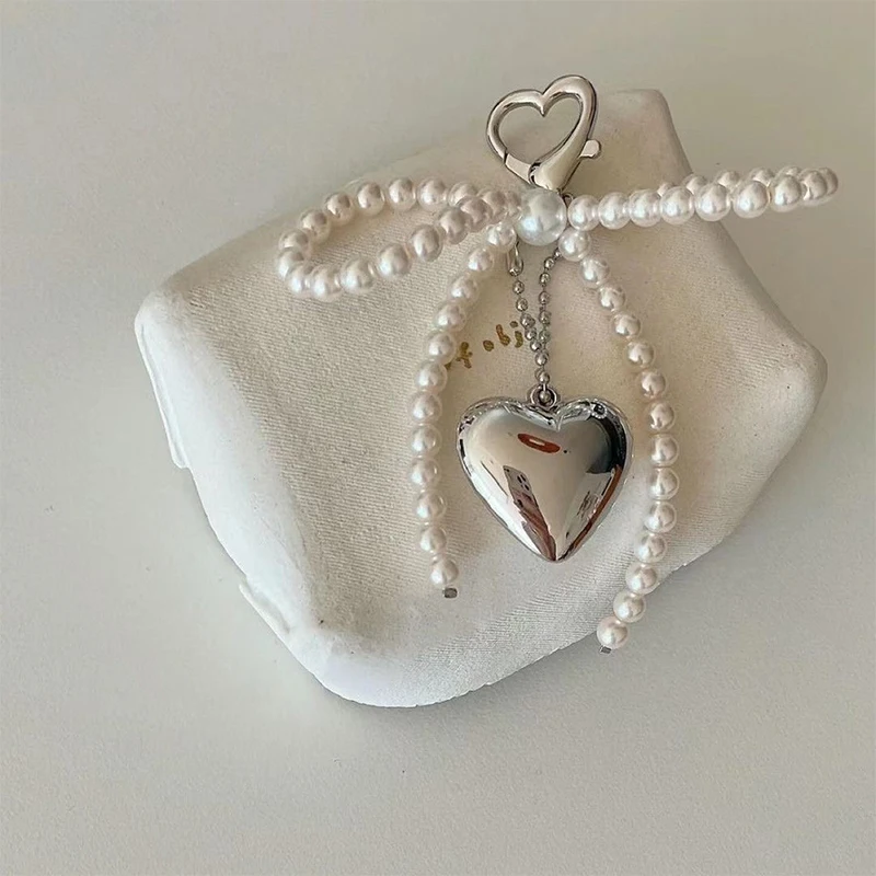 Handmade Pearl Bow Shaped Pendant Keyring Delicate Beaded Key Chain Heart Keychain Ornament Pearl Decoration For Bags Phones image 3