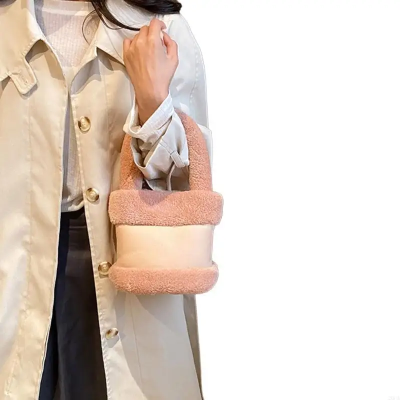 

Functional Handbag Plush Bucket Bag Stylish and Practical Top Handle Bags 20CA