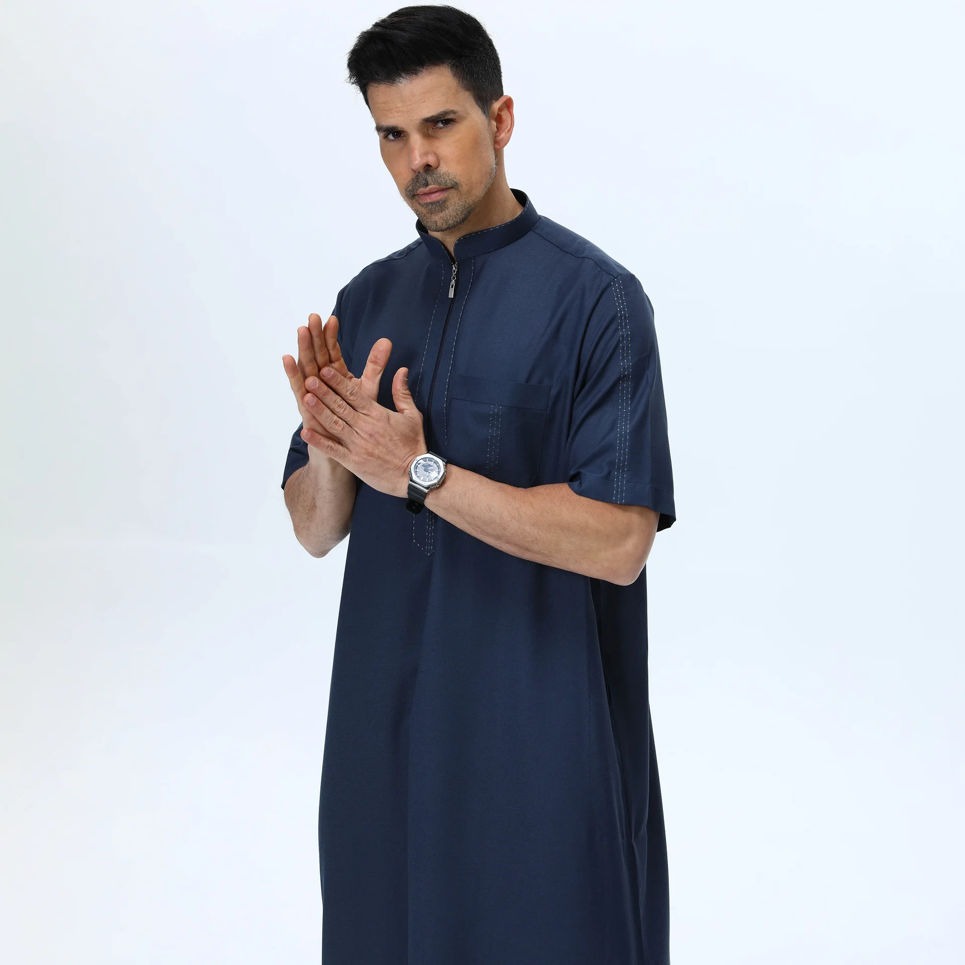 Arabo saudita Jubba Thobe per uomini arabi Robe Abito musulmano Manica corta Cerniera Thoub Daffah Dishdasha Islam Abbigliamento Caftano Abaya