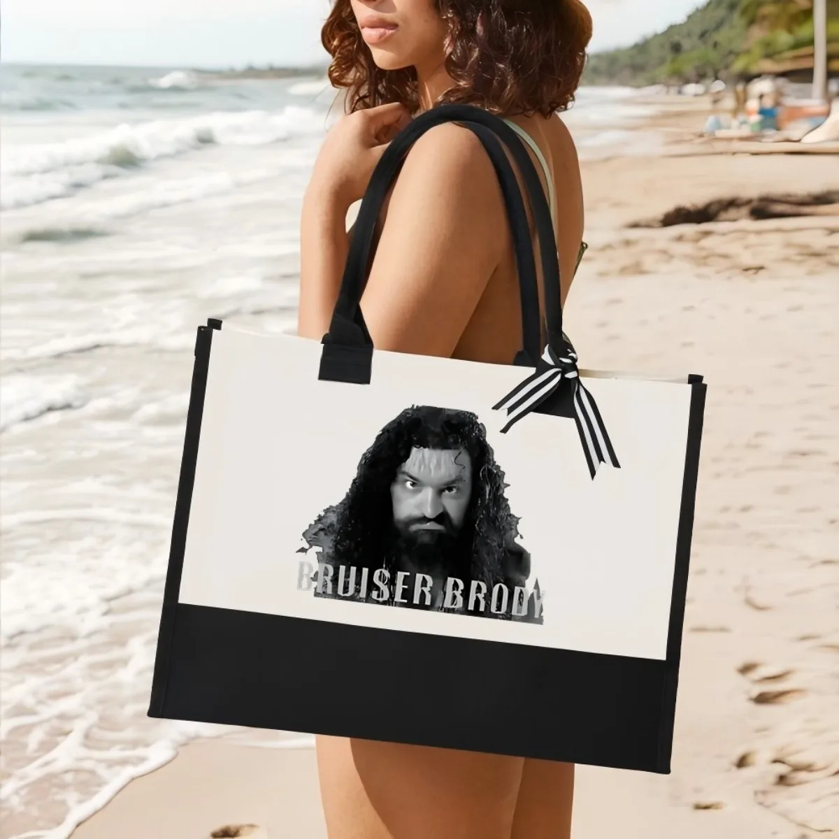 

Bruiser Brody 2026 Новое поступление, модная практичная просторная многоразовая большая сумка с узором и принтом, 2-цветная сверхпрочная большая сумка на плечо f