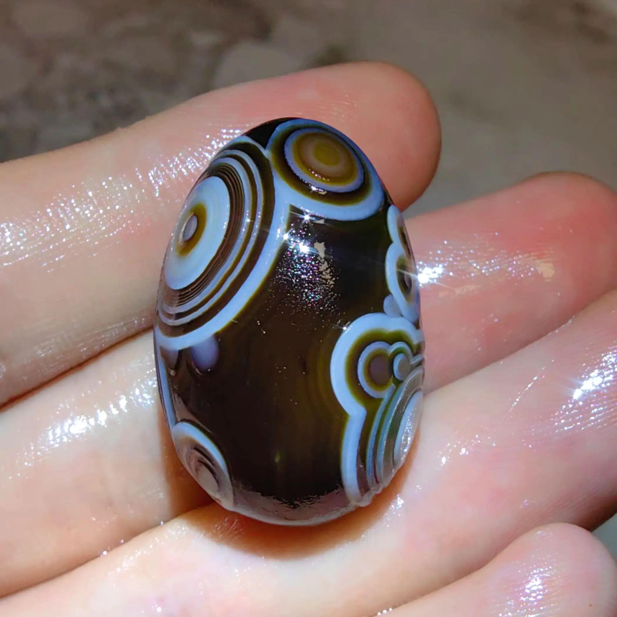 All-natural Divine Eye Agate for Good Luck Attract Wealth Stress Relief Ward Off Evil Amule Jewelry Pendant DIY Decoration