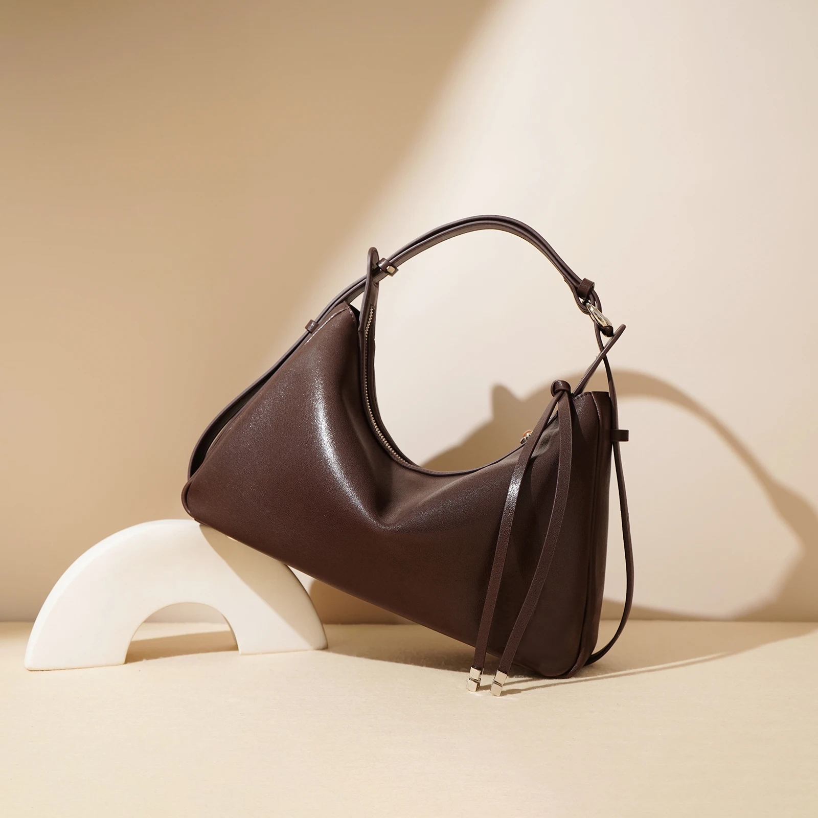 New Cowhide High-quality Handbag Luxury Brand Tote Large Capacity Tote Bag Genuine Leather Commuter Versatile Women's Bags