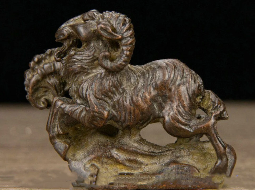 

2.5" Old Chinese Purple Bronze Fengshui 12 Zodiac Year Animal Sheep Goat Statue