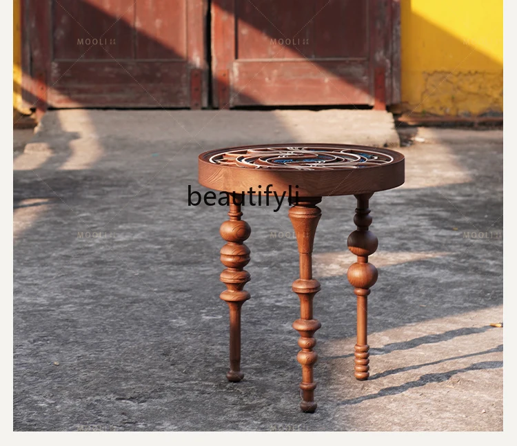 

French retro solid wood round edge table, antique small coffee table in the living room, light luxury walnut edge table