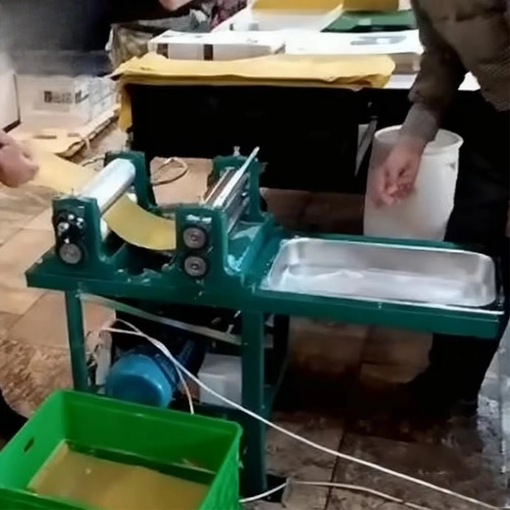 Electric 5.4 Mm Be W Roller 86310 mm Beeswax Foundation Flat Press Embosser Machine for Beekeeping