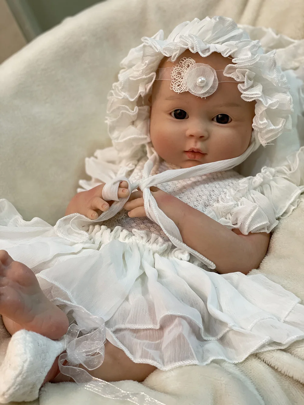 Attyi 18inch Full Body Solid Silicone Baby Girl Reborn Doll Handmade Painted Silicone Newborn Dolls bebê reborn de olho aberto