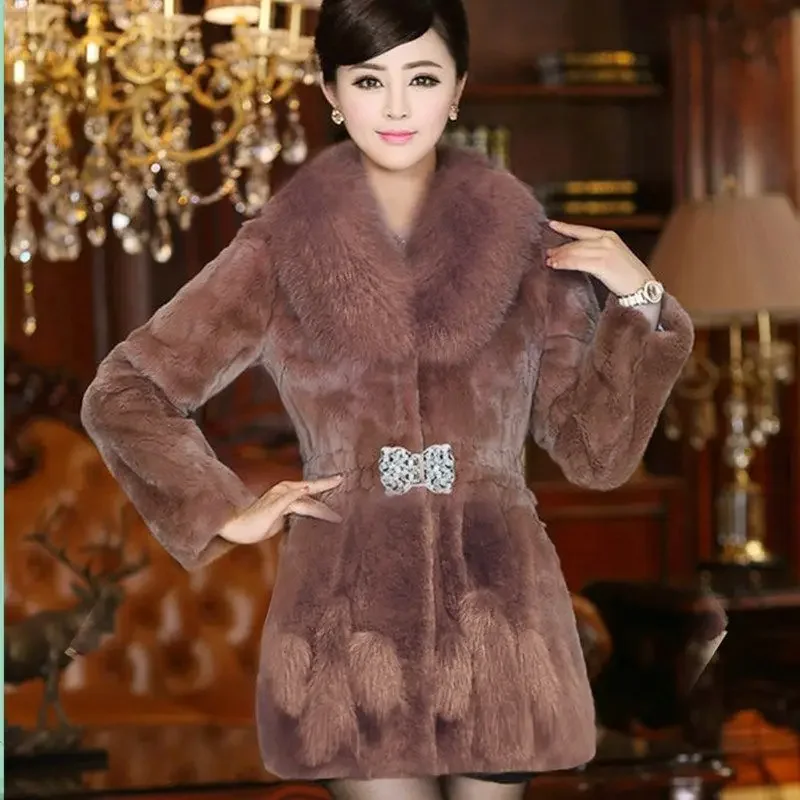 

New Winter Thick Plush Warm Clothes Big Size 4XL Overcoat Faux Fur Collar Fashion Ladies Coats Furry Female Coats Soft