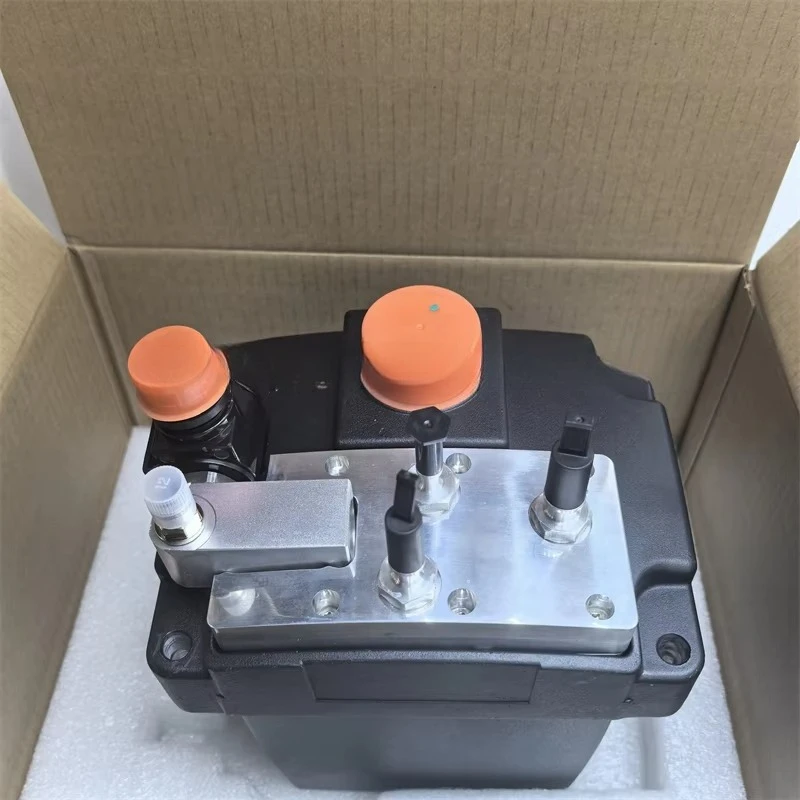 

Совершенно новый насос мочевины 12 В, подходящий для сборки двигателей грузовиков Cummins, 5273337, A034J232.