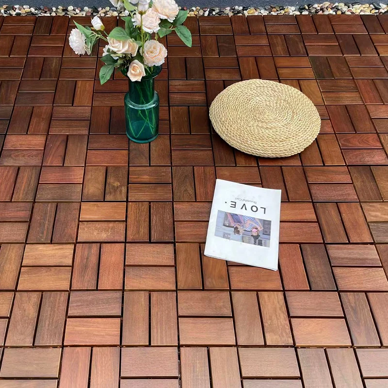 Piastrelle per pavimenti in legno duro da 11 pezzi, installazione a clic sul cortile del giardino della piattaforma del balcone esterno, materiale in legno antisettico impermeabile