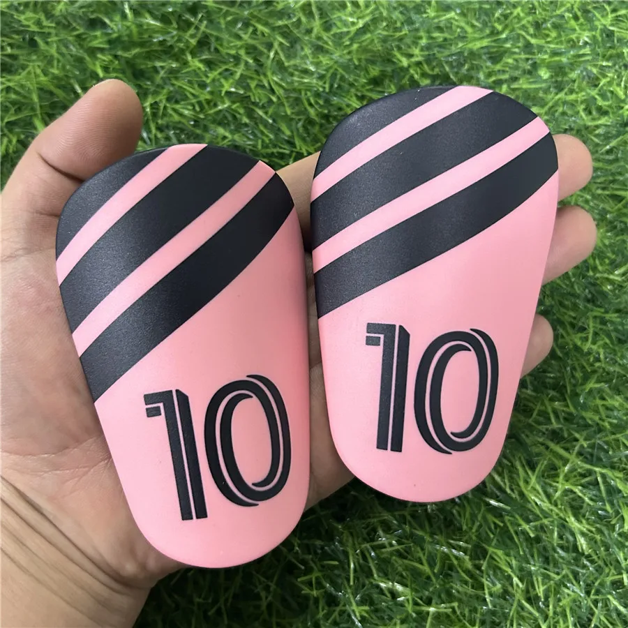1 Pair Mini Football Shin Pad Wear-resistant Shock Absorbing Leg Protector Lightweight Portable Soccer Training Shank Board