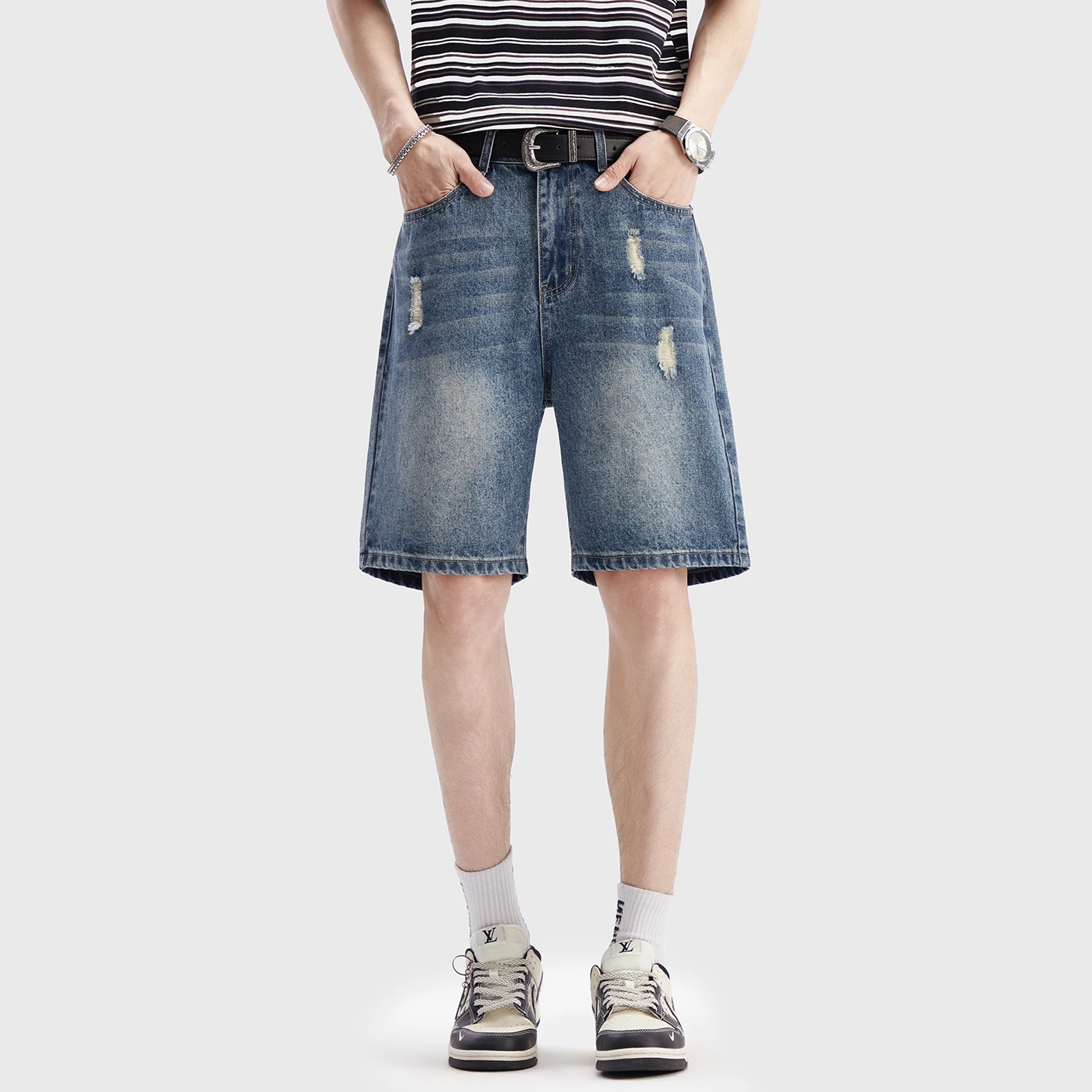

2026 summer brand men's straight loose ripped denim shorts American retro classic urban boy cotton jorts high street jeans
