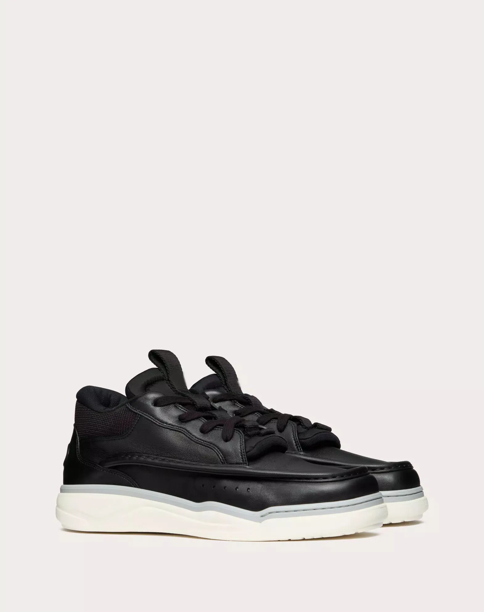 

Unisex Calfskin Leather Mid-top Runboot Sneaker