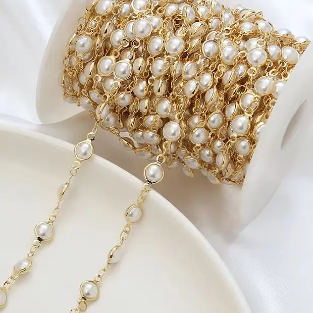 WT-RBC235 WKT Maravillosa Cadena de Joyería de Perlas Artificiales y Latón con Oro de 18k, Accesorios para Mujer, NUEVO en Oferta, Manualidades DIY