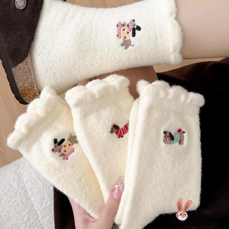 

Thiened Mid-calf Australian Fce Sos Women's Winter Warm Cute Cartoon Dog Plu Floor Sos Home Comfortable Breathable