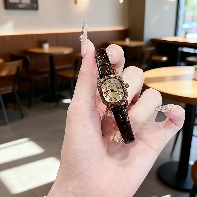 

Vintage Quartz Women'S Watch, French Style Dial, Casual And Versatile Watch, Women'S Gift, Creative Fashion Quartz Wristwatch