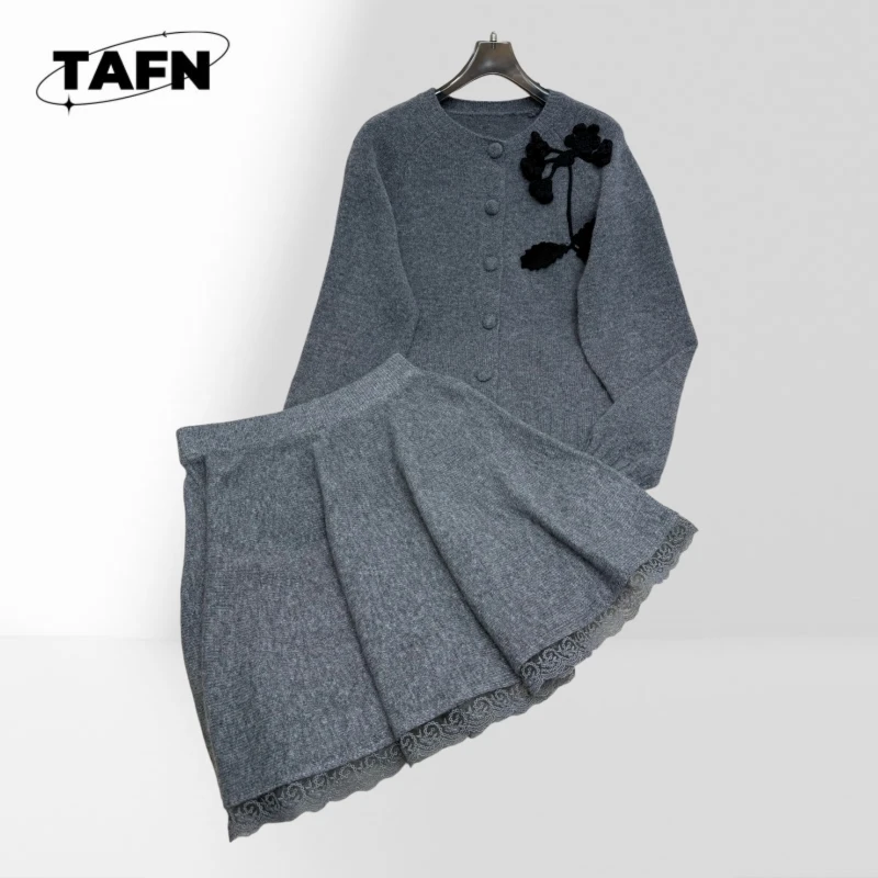 

Комплект из двух предметов: юбка и топ из 100% кашемира, идеально подходит для непринужденных летних дней, повседневный комплект с юбкой, идеально подходит для дневного образа AK0919