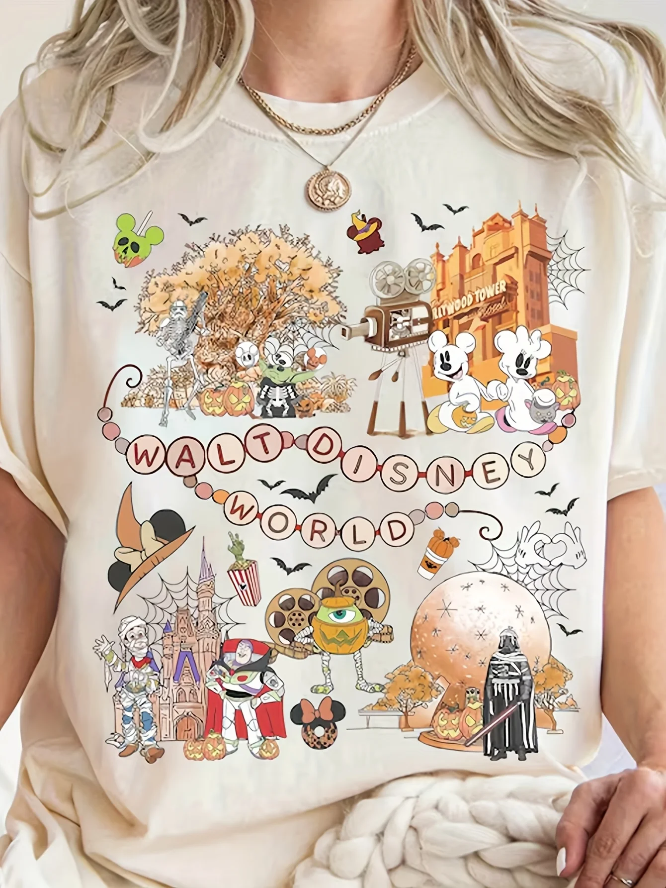 

Женская стильная повседневная футболка с круглым вырезом и мультяшным принтом Disney Halloween, всесезонные хлопковые базовые топы для мужчин и женщин