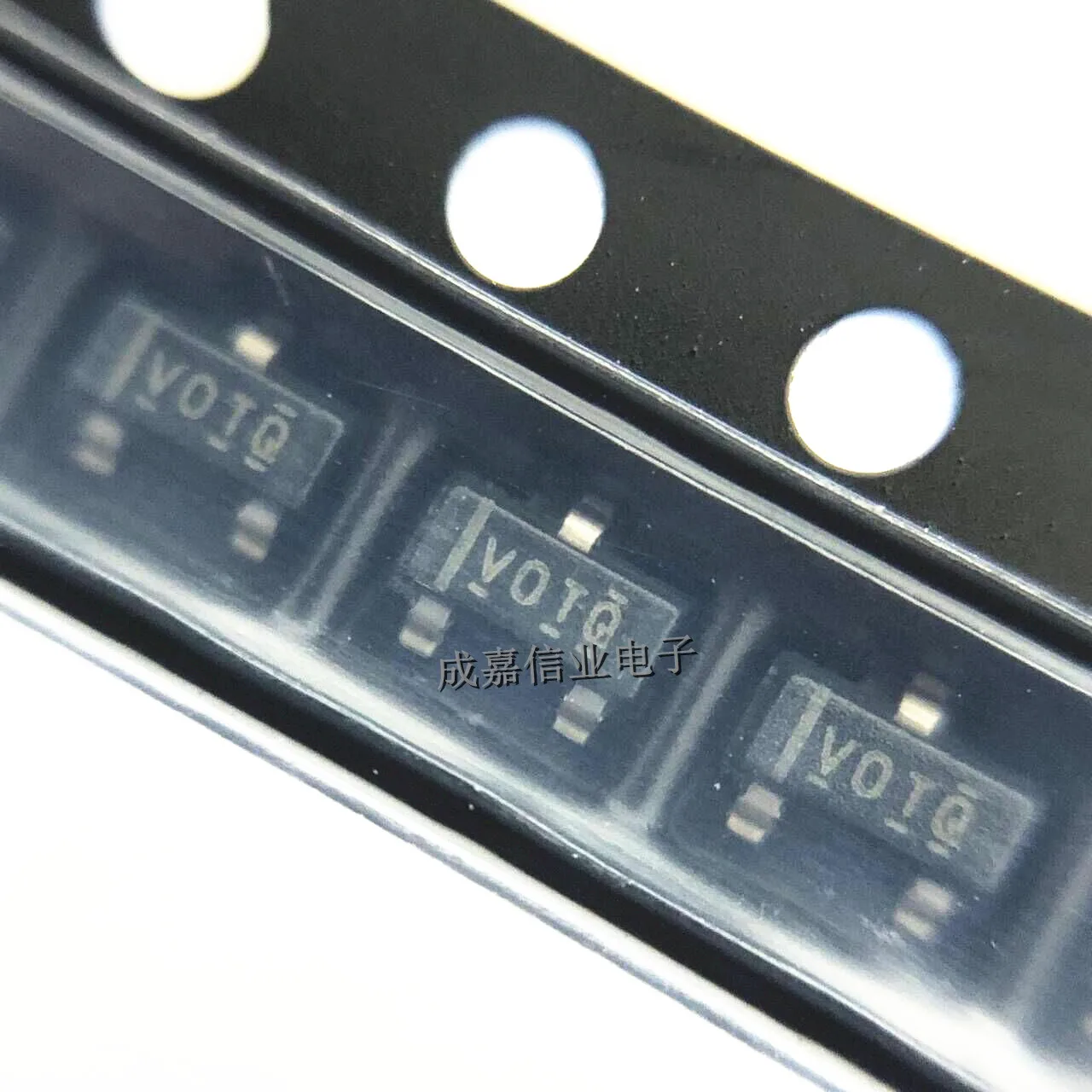 10pcs/Lot TLV803SDBZR SOT-23-3 MARKING;VOTQ Supervisory Circuits 3P Vltg Supervisor Operating Temperature:- 40 C-+ 125 C