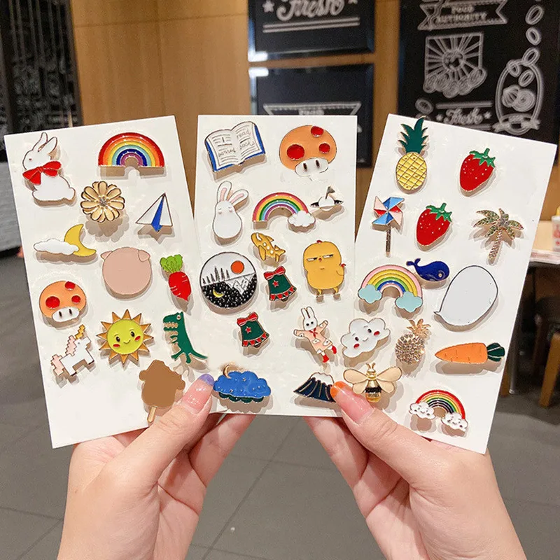 10-100 قطعة شارات المينا التنوع شارات عشوائية الحيوانات النباتات دبابيس معدنية لحقيبة الظهر الملابس حقيبة قبعة ديكور مجوهرات اكسسوارات