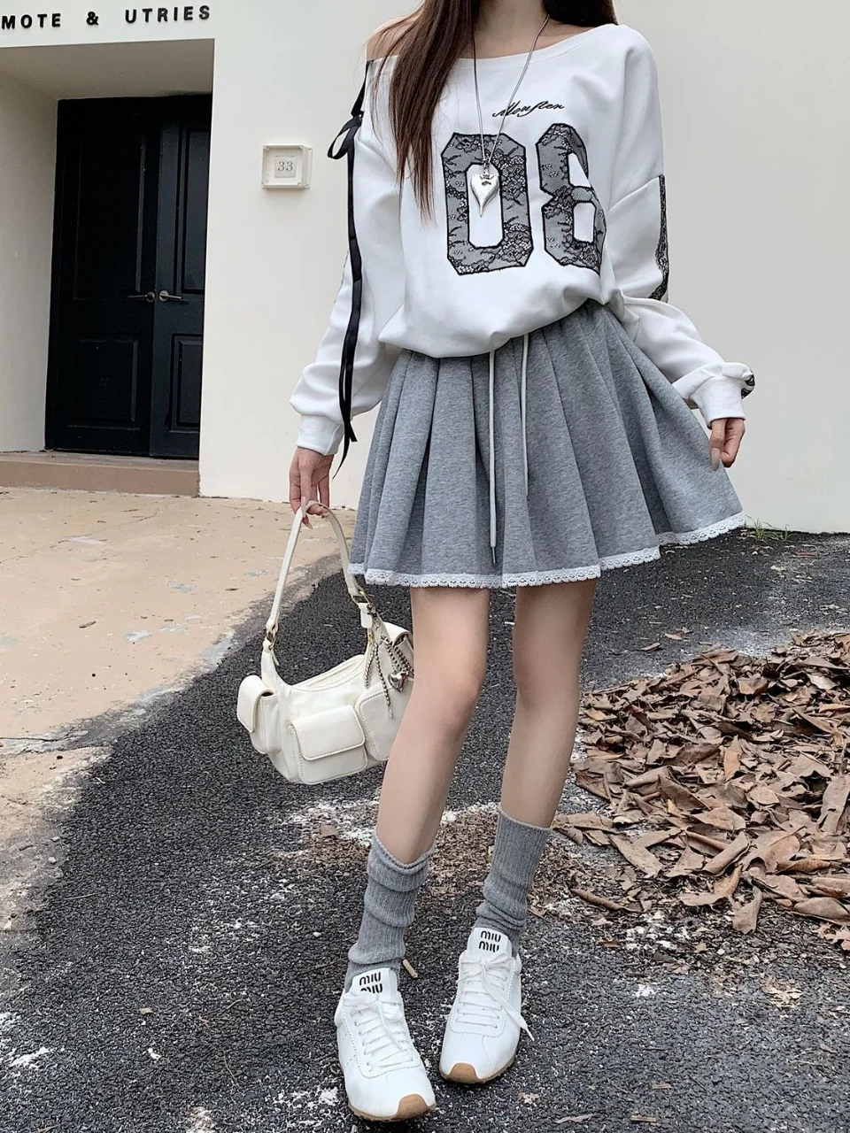 

Американская пикантная кружевная полуюбка для девочек, плиссированная юбка, осенняя юбка трапециевидной формы с высокой талией в стиле ретро Y2K, короткая юбка эмо