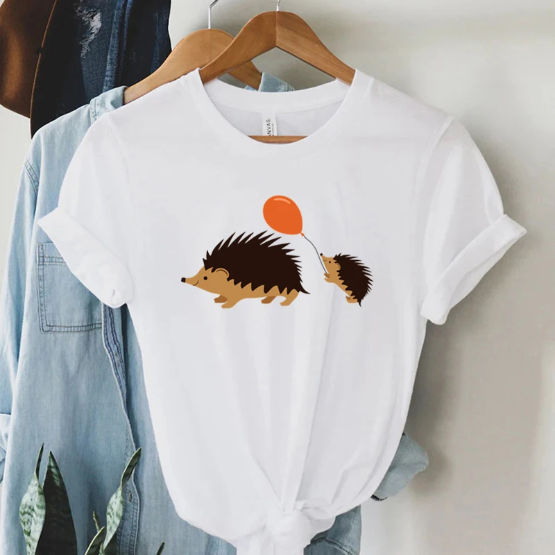 Hedgehog Balloon Classic T-Shirt Female Funny Animal Essential T-Shirt Round Neck Youthful Woman Clothes Summer Short Casual Top