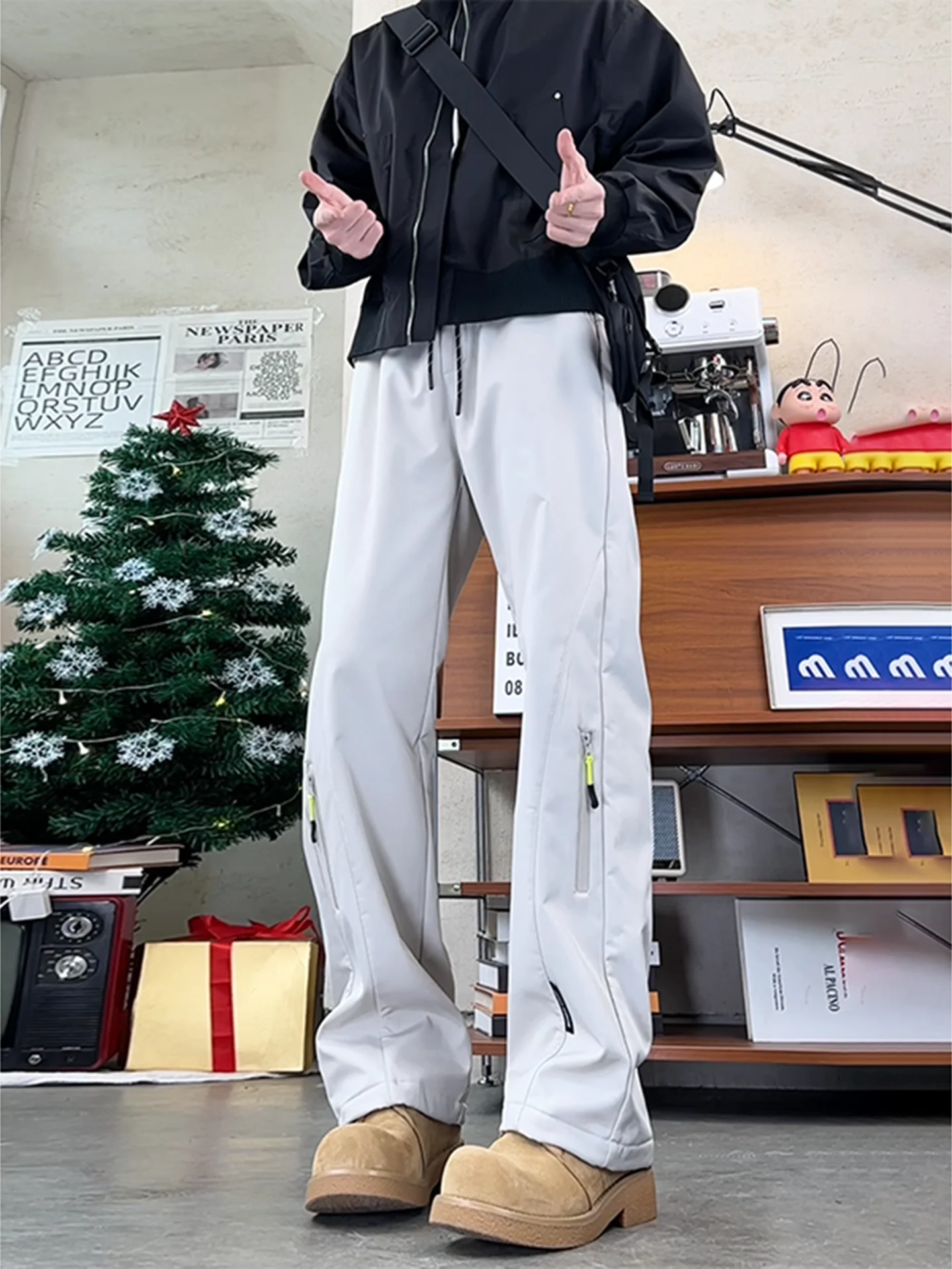 

Thickened Fleece Outdoor Soft Cargo Pants Men's Autumn Winter Windproof Waterproof Straight Leg Workwear Trousers