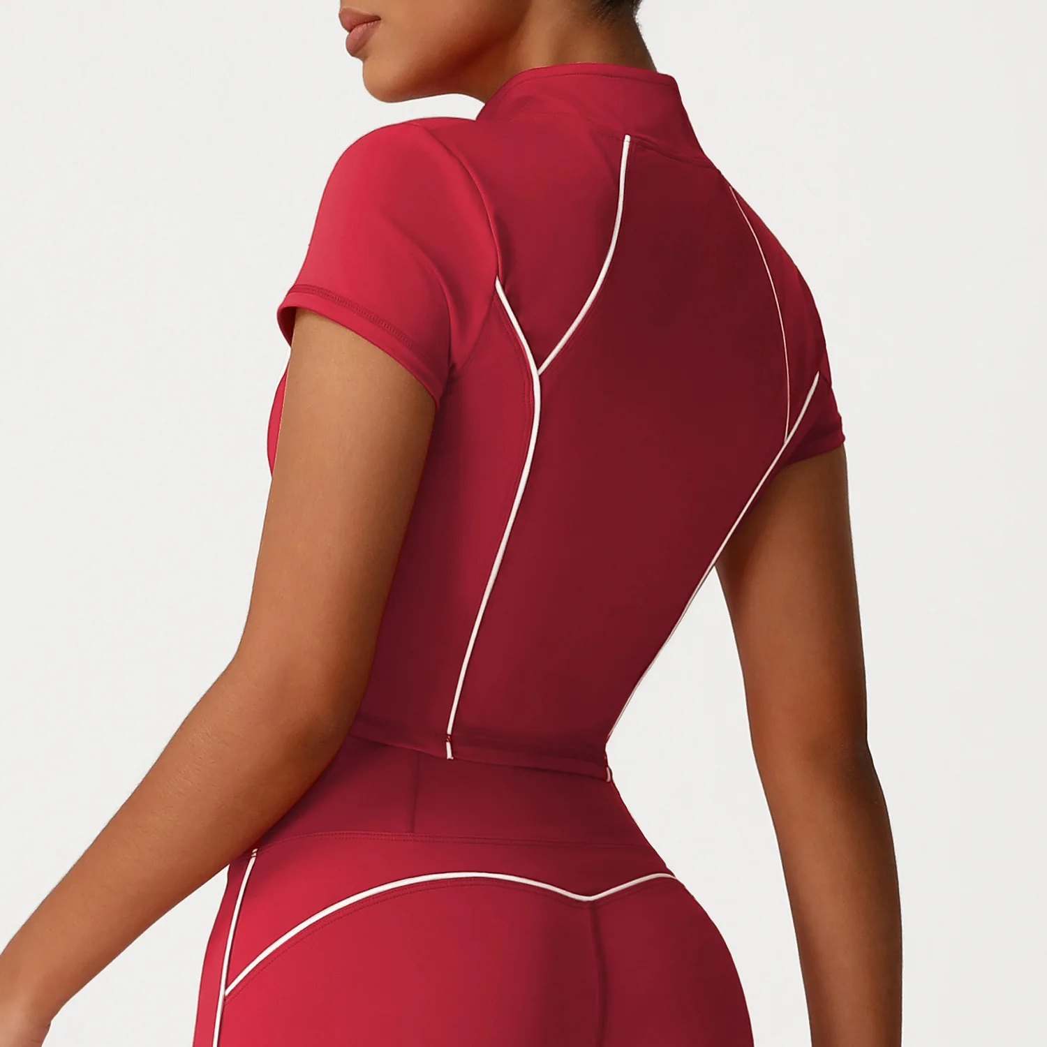 Mileegirl كامل البريدي النساء اليوغا قمصان الوقوف طوق الرياضة المحاصيل القمم قصيرة الأكمام عالية مطاطا رياضة سترة لياقة بدنية تجريب سترة