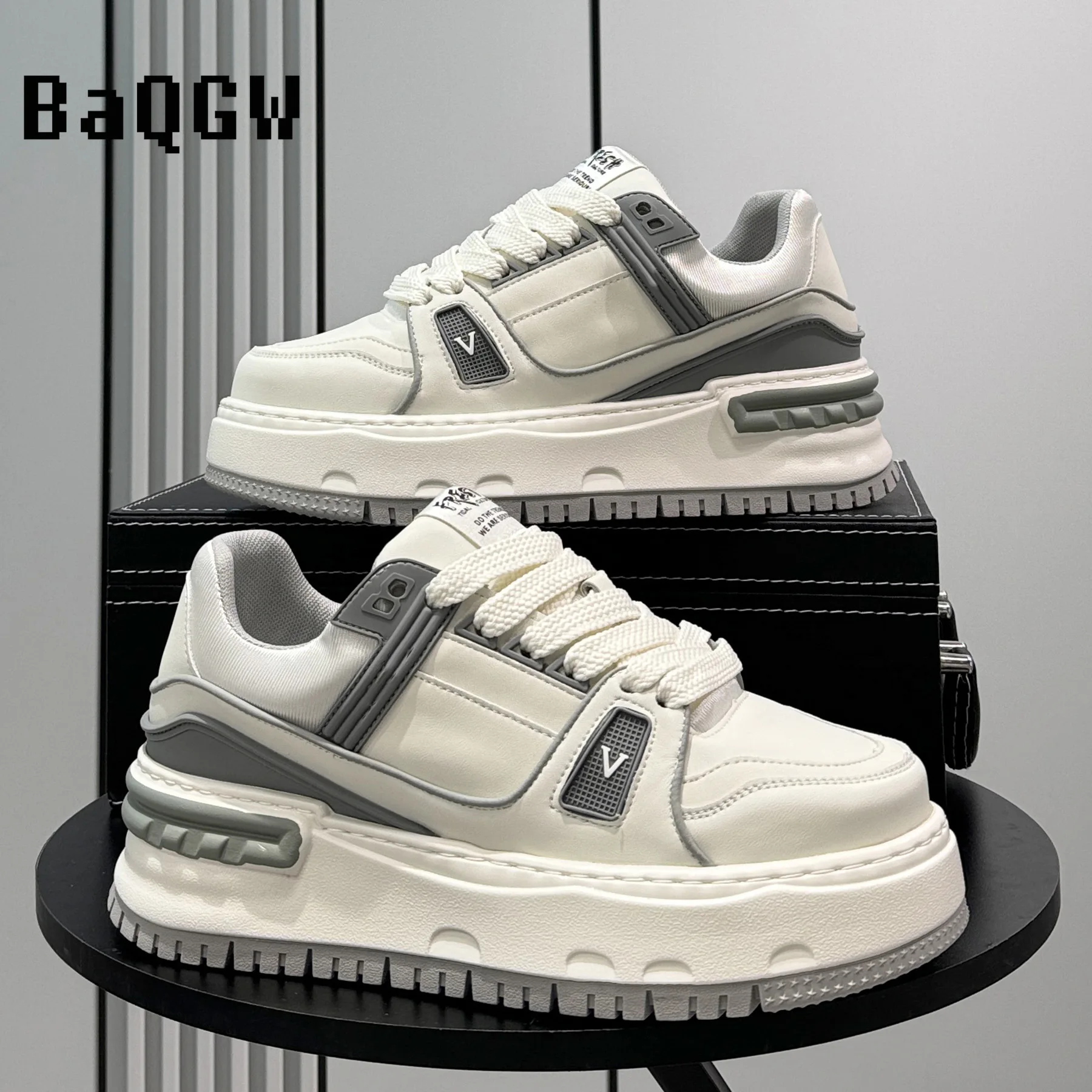 

Стильные кроссовки на платформе с цветовыми блоками (белый и серый), на шнуровке, для повседневной носки, весна 2026, для мужчин и женщин