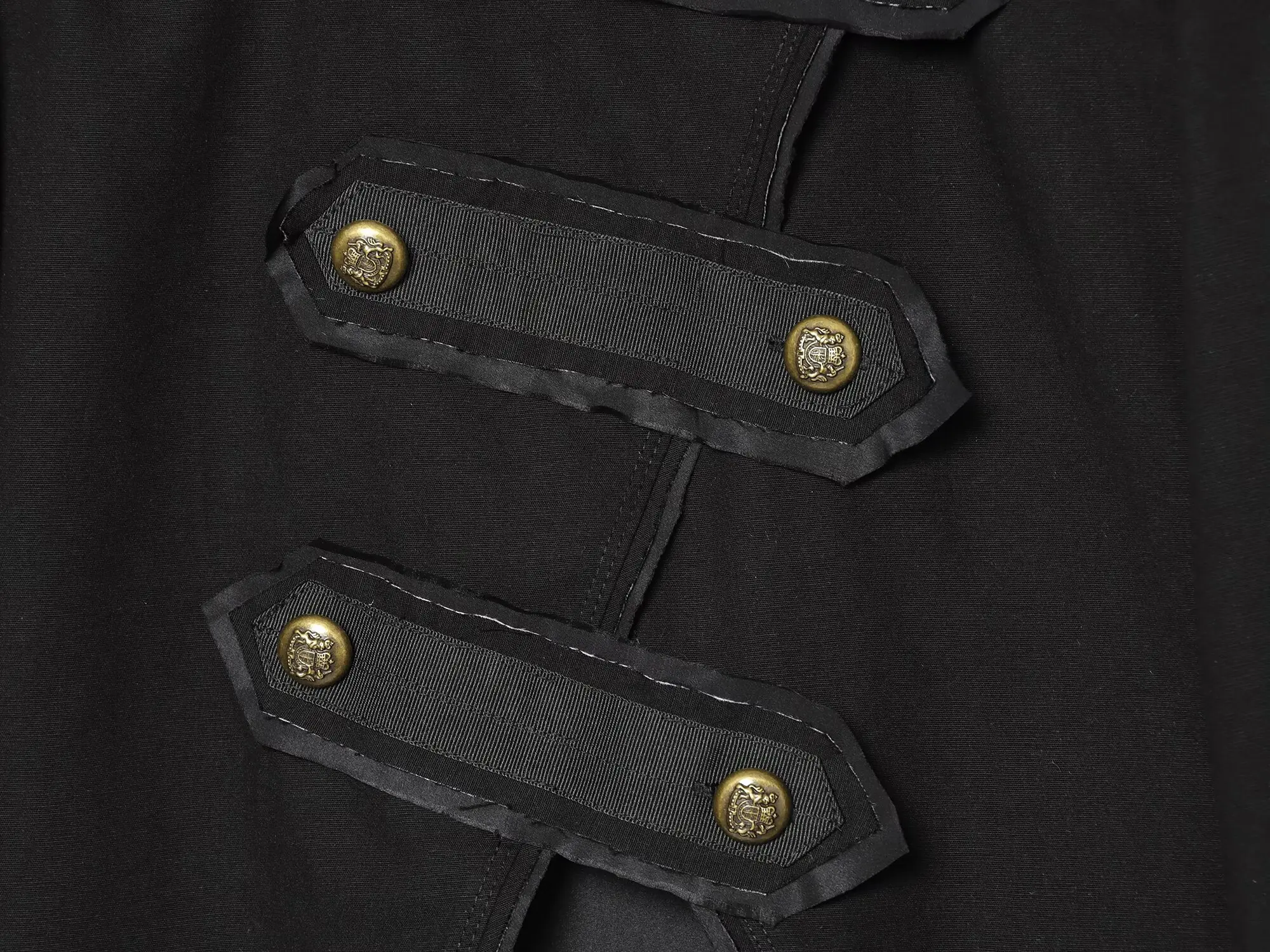 TFMLN Neue Damen Napoleon-Jacke mit Schrägknöpfung, Stehkragen, Asymmetrischer Kurzmantel, Frühjahrs-Neuheit, Retro-Chic Oberbekleidung für Frauen – Detail 6