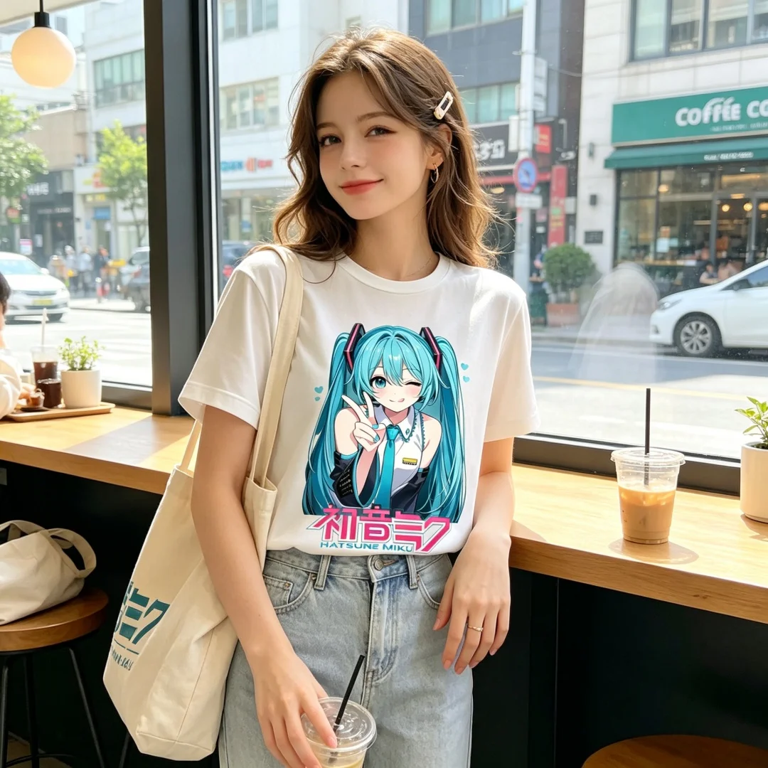 Image of Kawaii Miku Grafik-T-Shirt für Kinder, Unisex, Sommer, locker, kurzärmelig, niedliches Vocaloid-Anime-T-Shirt mit Aufdruck für Jugendliche, tägliches Outfit