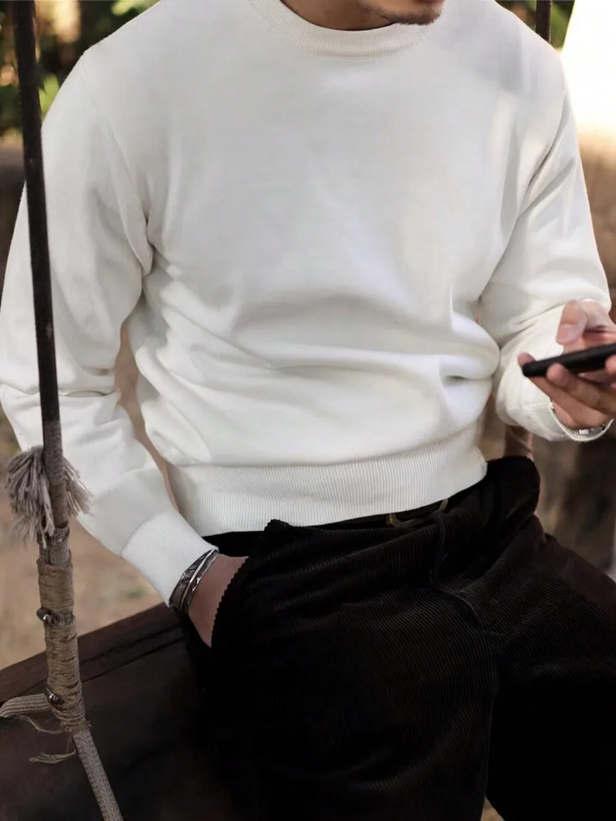 Men's Solid Black Round Neck Long Sleeve Sweater for Autumn Winter Casual Wear