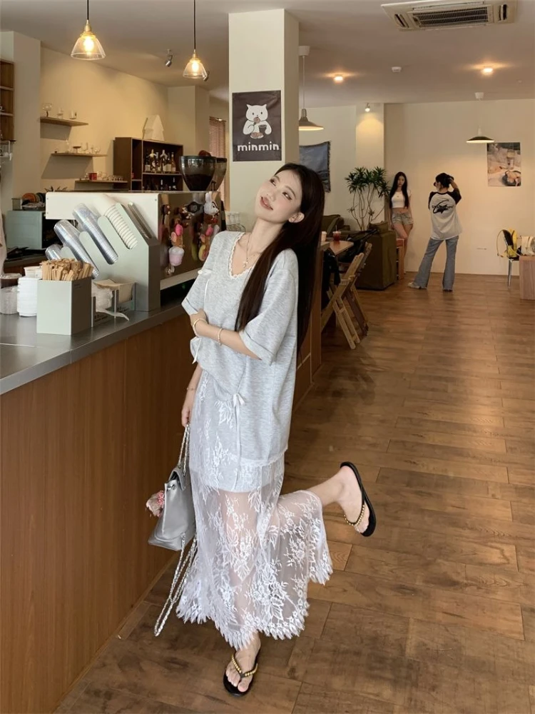 

Женский комплект из двух предметов: топ с V-образным вырезом и короткими рукавами, юбка с кружевными вставками и бантом, летний наряд для повседневной носки, элегантный комплект для вечеринок и пляжа