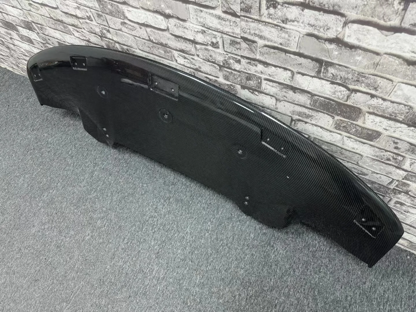 

Высококачественная нижняя защитная накладка GT4 для бампера автомобиля 2014-2020 годов, подходит для BMW F80 F82 M3 M4, передний сплиттер GT4