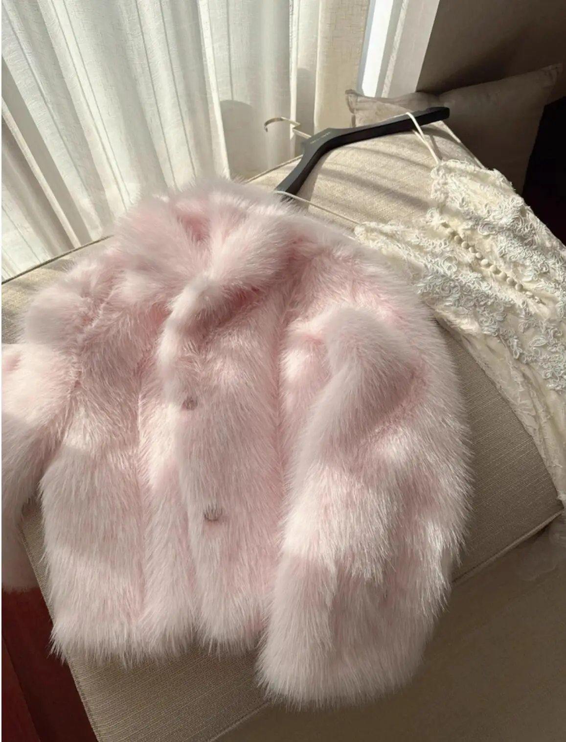 Winter Light Pink Turn down Collar Lapel Hairy Shaggy Soft Faux Fur Coat Women Full Sleeve Furry Warm Jacket Short Outerwear