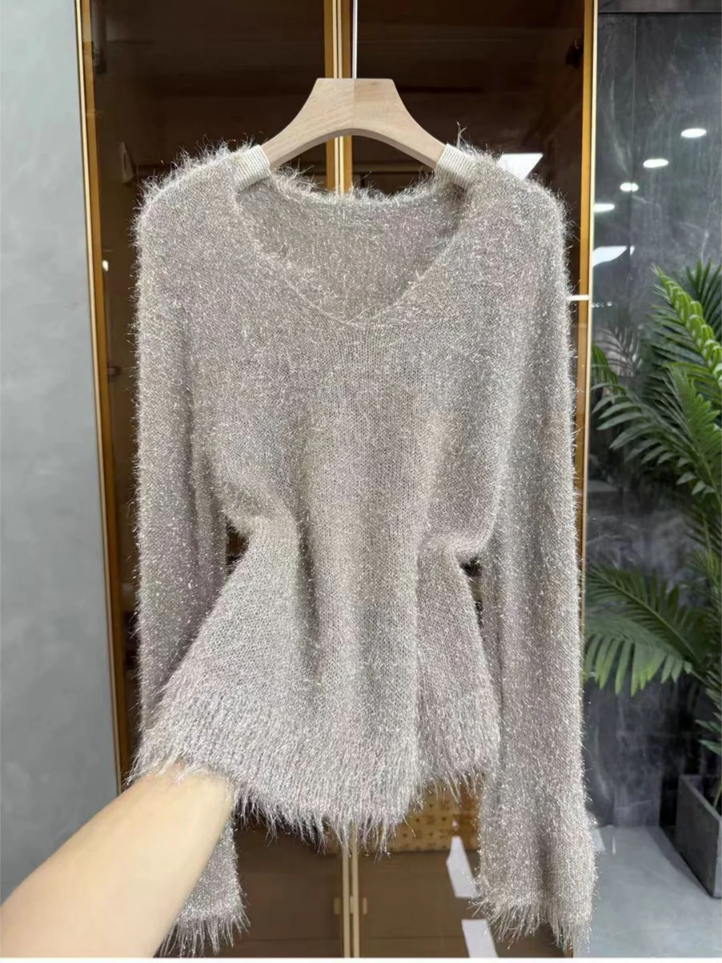 

Korean Sle Knitted Sweater Aosphere Ele Faion Women's Long Sve V-Ne Pullover Sweater Unique And Beautiful