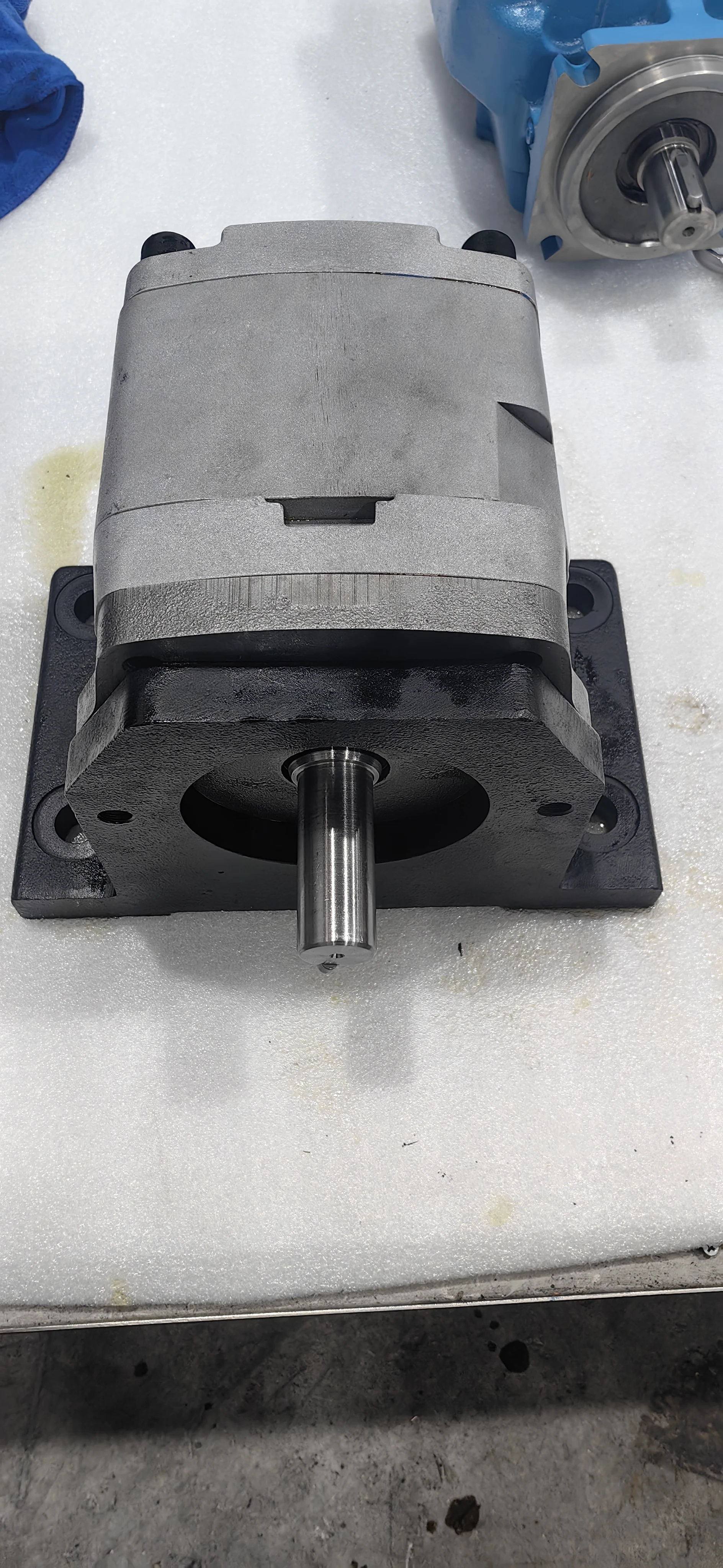 IPH IPH-2B IPH-3A IPH-3B IPH-4A IPH-4B IPH-5A IPH-5B IPH-6A IPH-6B ارتفاع ضغط مضخة زيت التروس الهيدروليكية IPH-2B-8-11 مضخة التروس