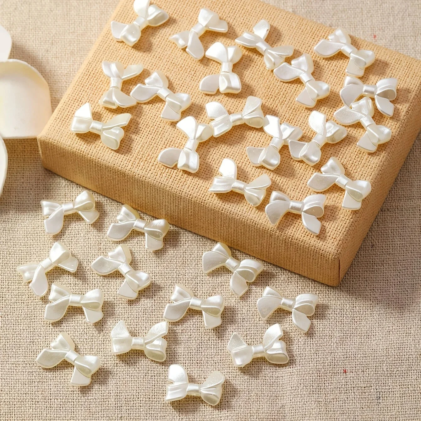 

Beige Bowknot Shape ABS Plastic Imitation Pearl Beads Loose Spacer Aesthetic Bead for DIY Crafts Bracelet Earring Jewelry Making