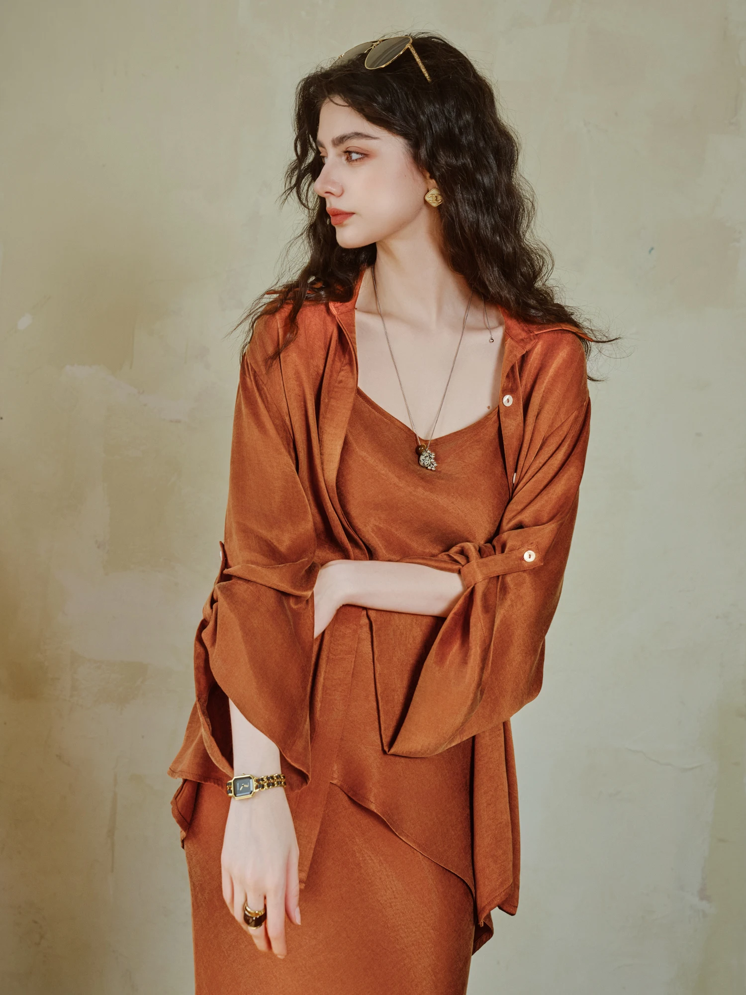 

ReVe My Girlfriend Retro Washed Shirt Feel Copper Ammonia Shirt Strap Diagonal Cut Half Skirt Set Women's Fashion Summ...
