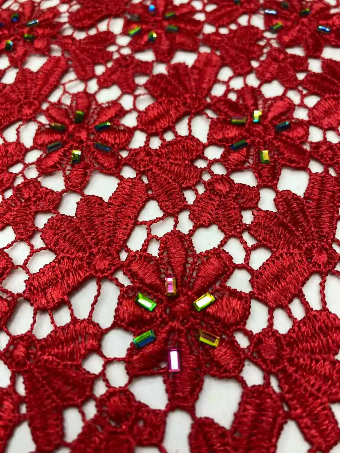 최신 나이지리아 수용성 레이스 스팽글 원단 고품질 우아한 아프리카 코드 기퓌르 레이스 원단 웨딩 드레스용 SZ1470