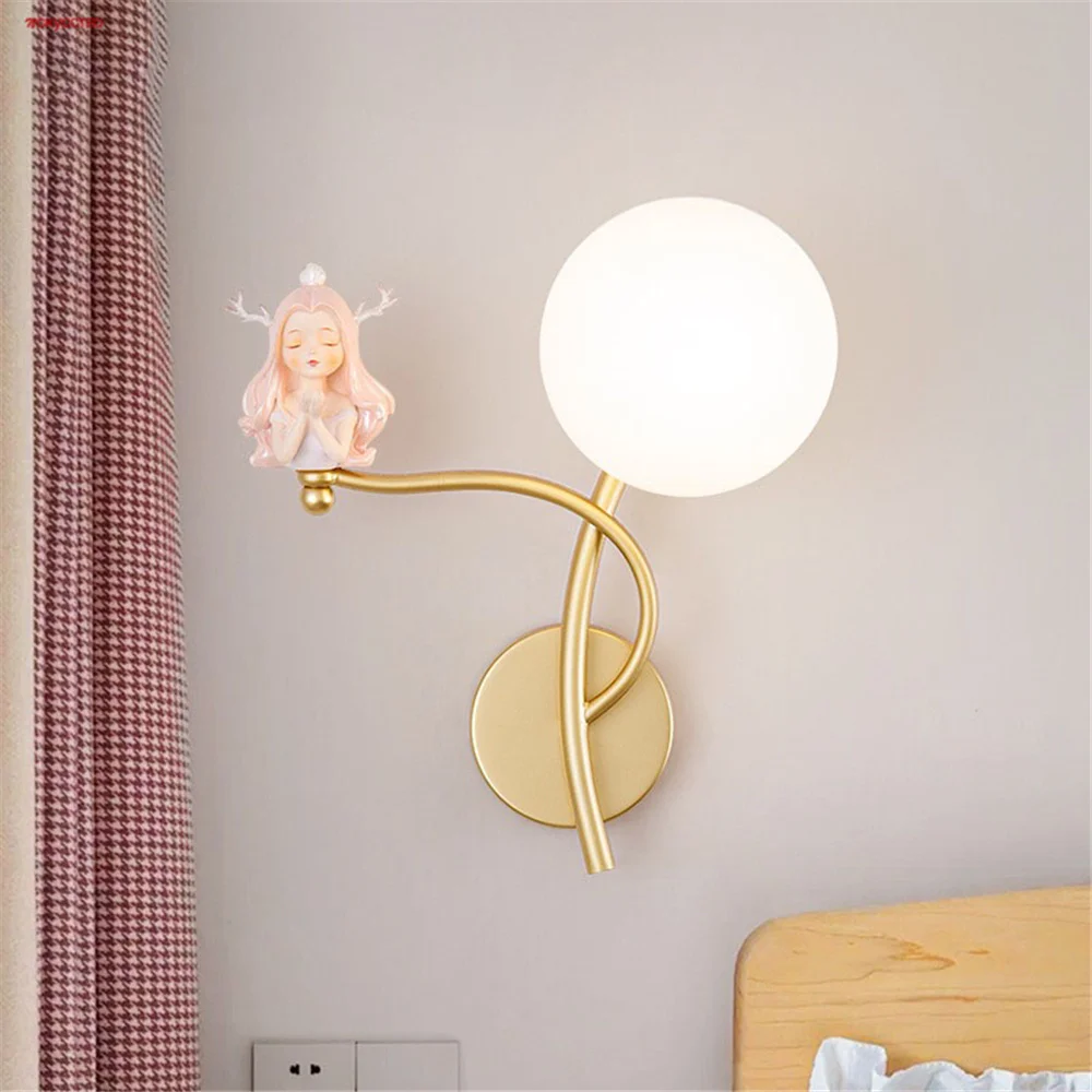 

French Princess Resin Cartoon Glass Ball Gold Led Wall Lamp Aisle Hallway Bedhead Home Deco Fashion Sconces Stairs Night Lights