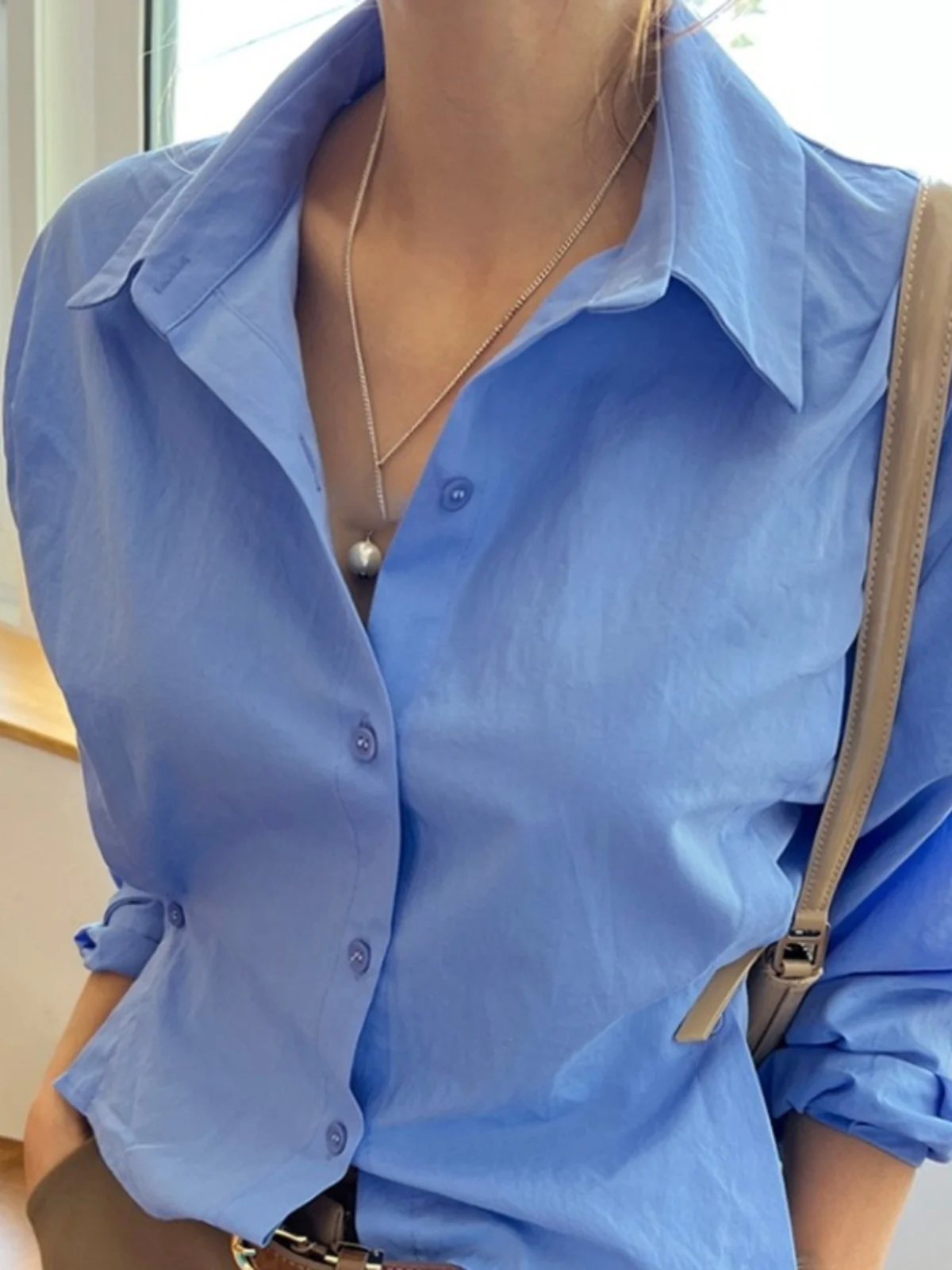 

White Women's irt Waist-Cinching Single-Button Versatile Early Autumn New Top Korean Sle Slim Fit Long Sve Ne