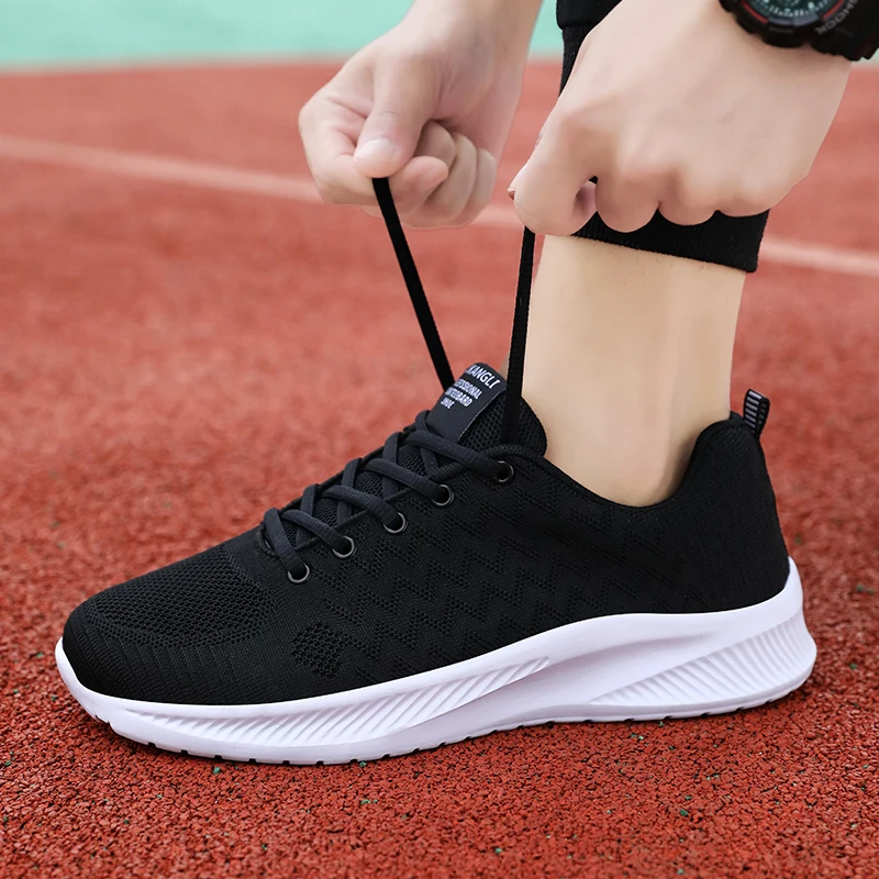 Men\'s Running Sneakers Free Shipping Mesh Breathable Sneakers Men Lightweight Black Sports Shoes Trainers for Men
