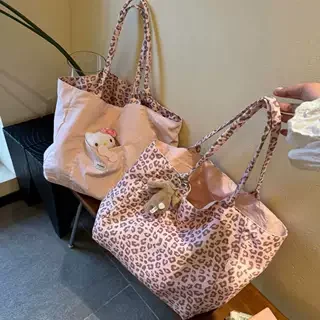 Korean Style Large Capacity Canvas Leopard Print Tote Bag Women's Single Shoulder Bag Fashionable Commuter Bag for Daily Use