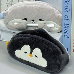 Kawaii Küçük Su Samuru Penguen Peluş Kalem Çantası Büyük Kapasiteli Kalem Kutusu Kırtasiye saklama çantası Kırtasiye Okul Malzemeleri