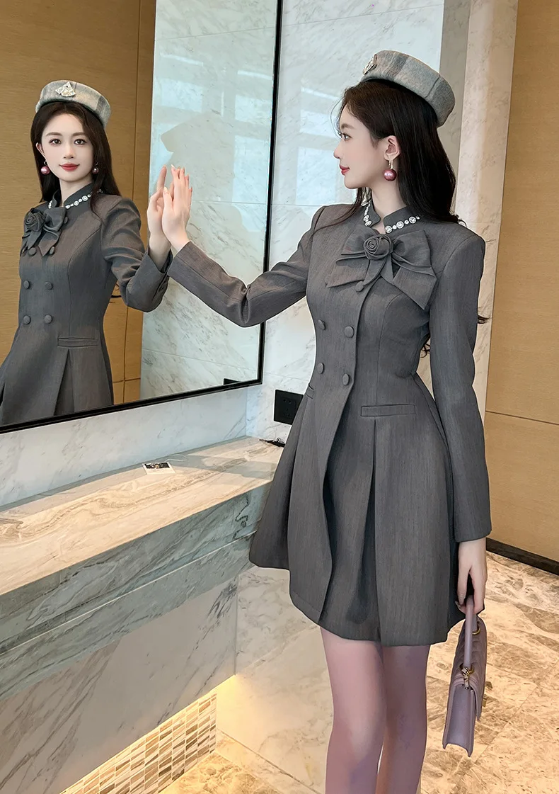 2024 Autumn and Winter New Women's Clothing Age-reducing College Style Round Neck Double-breasted High Waist Gray A Line Dress