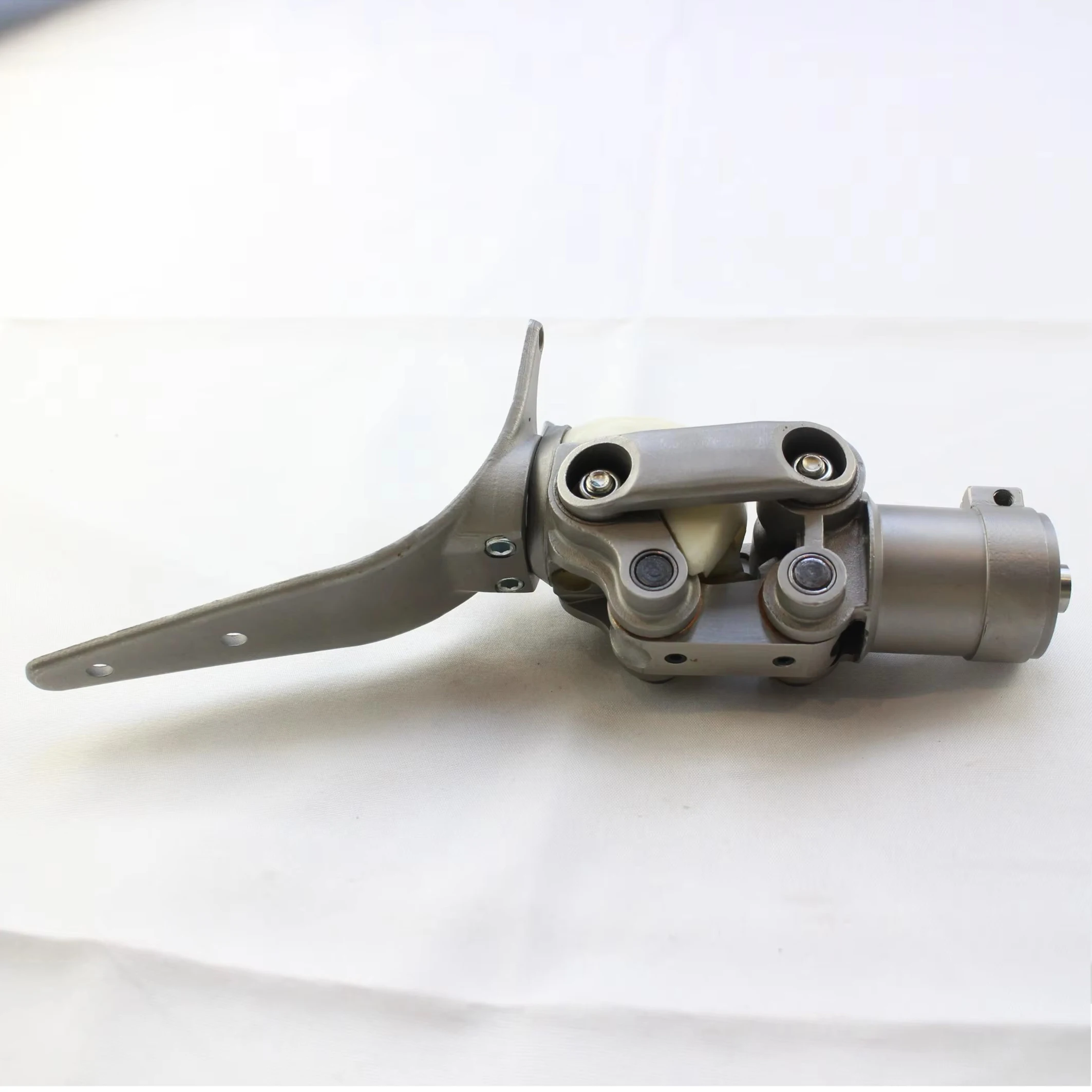 Stainless steel Lock Broken Knee Joint  Secure Locking Precision Advanced Lock Four Axis Knee Joint for Prosthetic Limbs