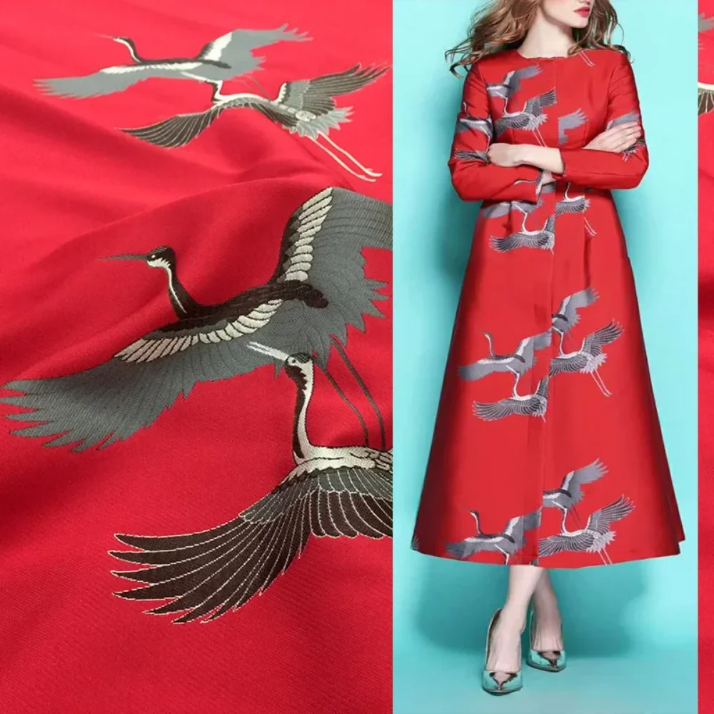 

Парча Жаккардовая Ткань Осень Зима Журавль Мягкое Платье Костюм Одежда Ткань Европейский Бренд Модный Дизайн Шить Оптовая Продажа На Метра