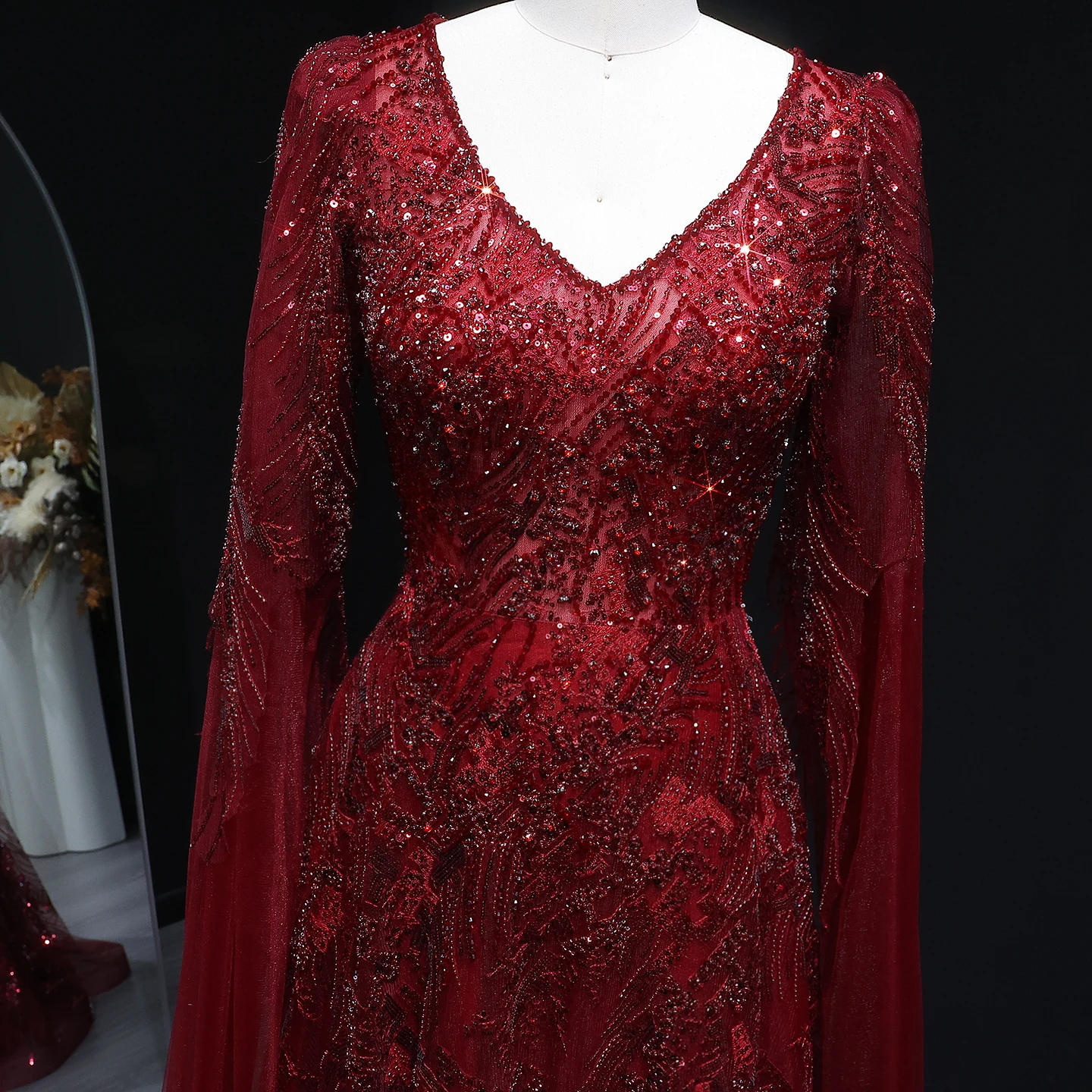 Sharon Said Luxuriöse Dubai Weinrote Abendkleider mit Cape-Ärmeln, Lang, für Damen, Hochzeit, Party, Ballkleid 2026 SS093 Maßanfertigung – Detail 8