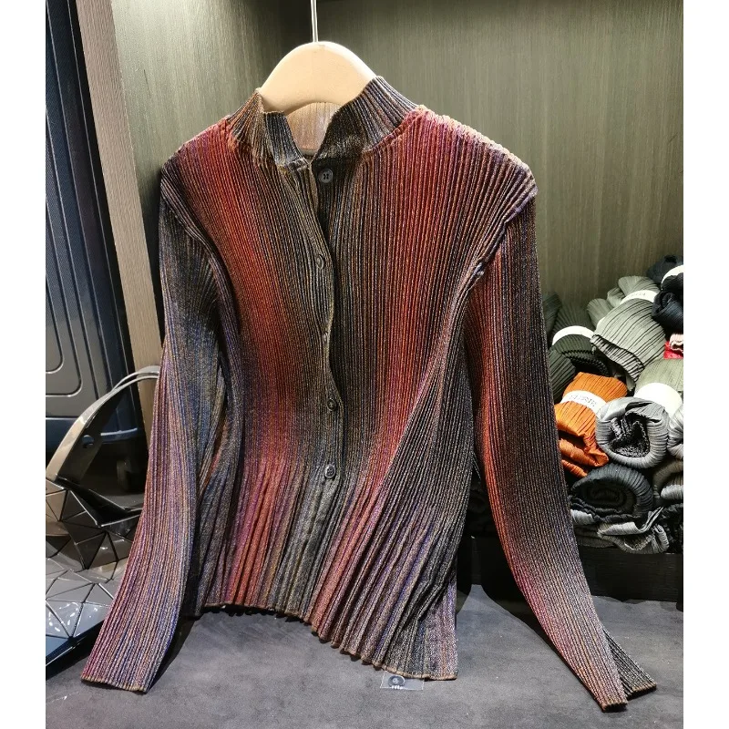 

Miyake Pleated Jacket Senior Sense Gradient Collision Halo Stand-up Collar Jacket Women 2026 New Versatile Single-breasted Tops