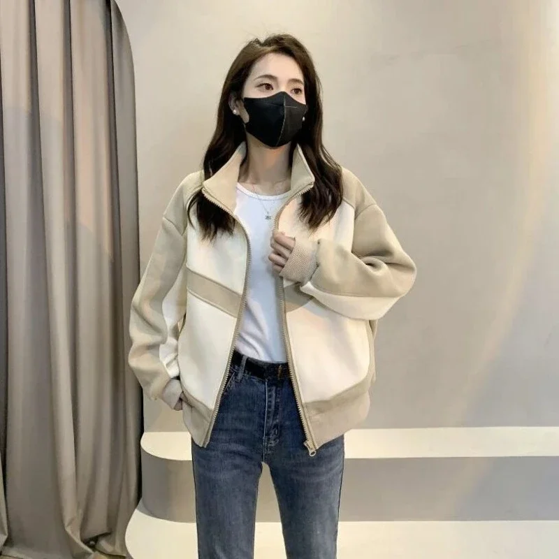 

Collection Stylish Colorblock Baseball Jacket for Petite Women Ageless Youthful Coat with Contrast Design Women's Outerwear